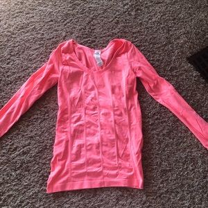 Fabletics long sleeve // size s